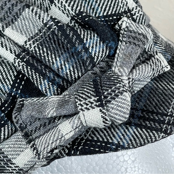 MUDD Newsboy Cabbie Navy Plaid Cap One Size - Picture 6 of 15